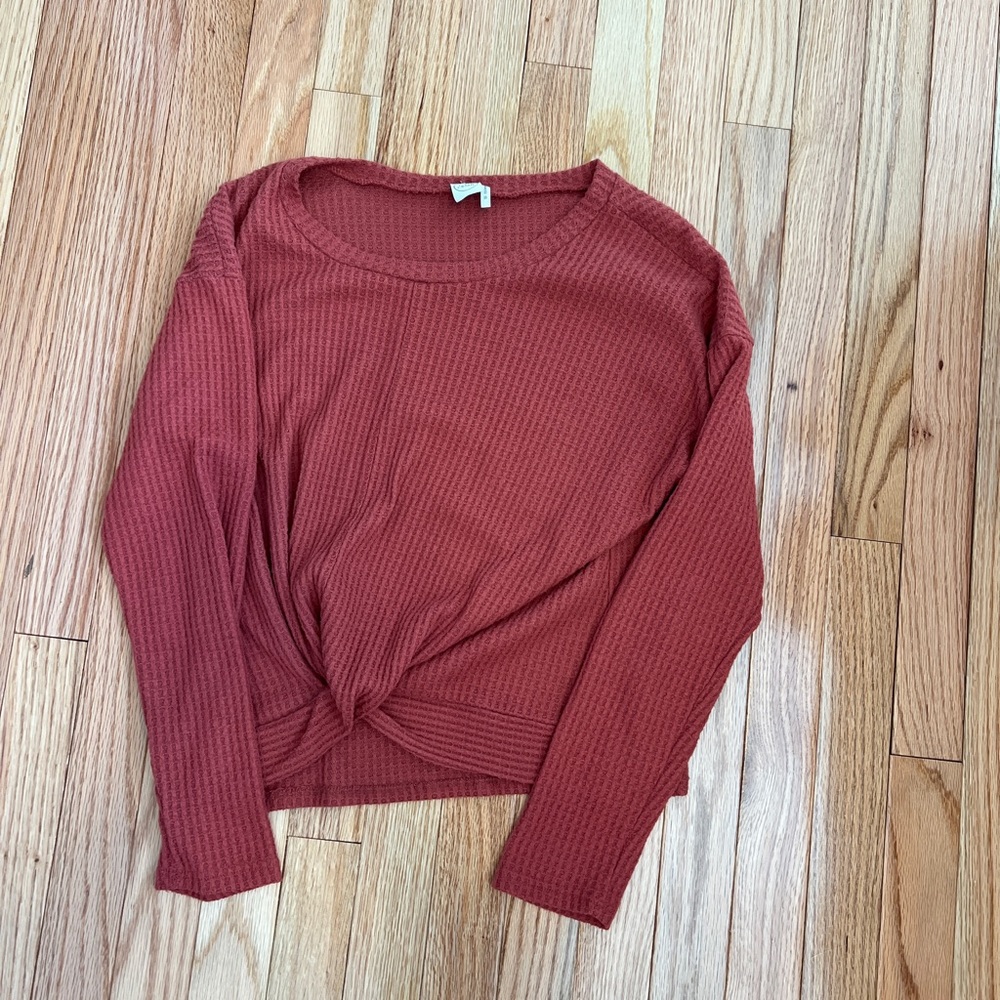 Sweater with knot in the front, very soft and great condition